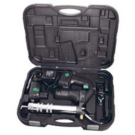 Фото: Аккумуляторные солидолонагнетатели