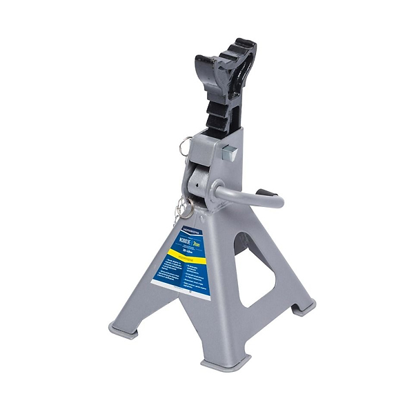 Фото: Домкраты и подставки под машину