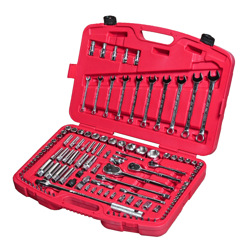 Набор инструментов 123 предмета слесарно-монтажный 1/4",3/8",1/2" метрич/дюйм в кейсе JTC-H123C