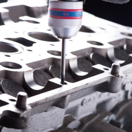 KING TONY 2127A-18M Экстрактор М14-М18