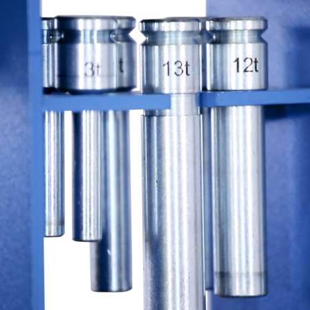 Пресс гидравлический с ручным приводом, напольный, 30 т, MEGA PRD30 Grey Пресс гидравлический с ручным приводом, напольный, 30 т, MEGA PRD30 Grey