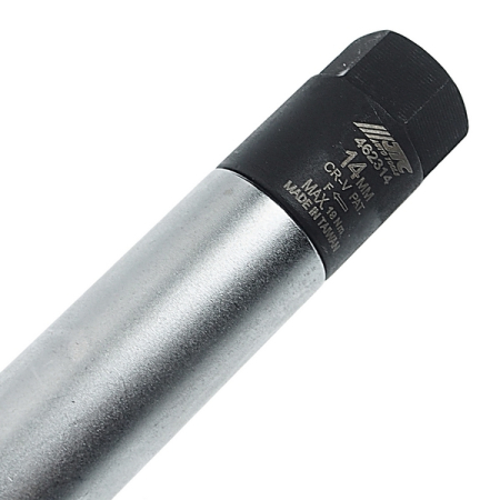 Головка свечная 12-гранная 3/8", 14 мм, с фиксированным усилием затяжки JTC-4623-14