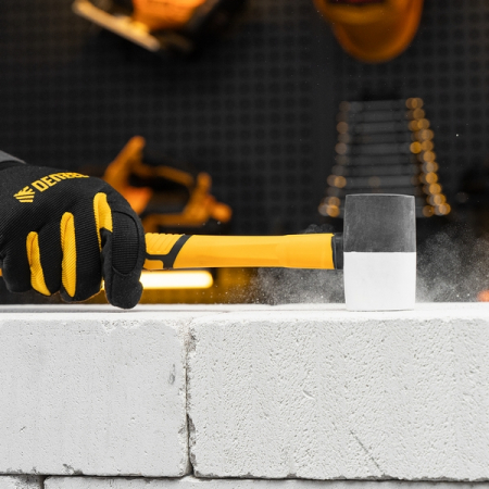 Киянка резиновая, 225 г, черно-белая, фибергласовая рукоятка, DENZEL 11101