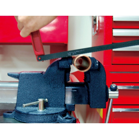 KING TONY 9TZ11-12 Тиски слесарные 300 мм KING TONY 9TZ11-12 Тиски слесарные 300 мм