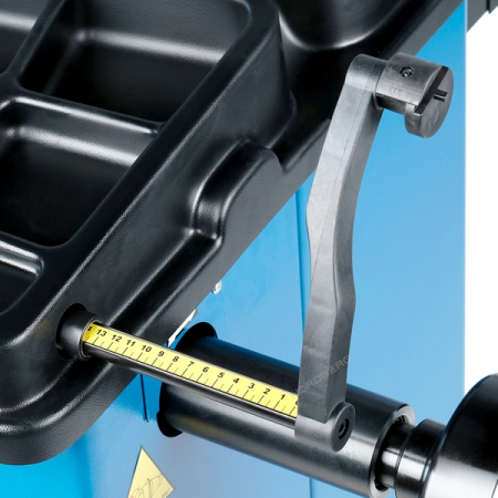 Nordberg 4523 Балансировочный станок с автоматическим вводом двух параметров, синий