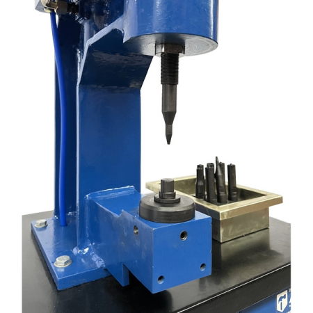 Станок для заклепки тормозных колодок пневмогидравлический AE&T T3306PH