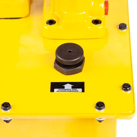 Гидравлический насос ручной 7 л Car-Tool CT-E7000