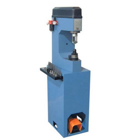 Гидропневматический станок для заклепки тормозных колодок COMEC CC300