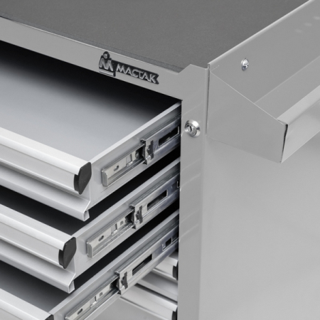 KING TONY 934-117AMGE Набор инструментов "HIGH VOLTAGE" в серой тележке, 117 предметов