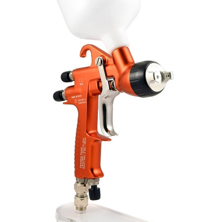 Краскопульт с верхним бачком, воздушной головой EPA и соплом 1.80 SAGOLA 3300 GTO