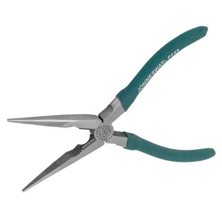 Длинногубцы прямые с ПВХ рукоятками, 210 мм Jonnesway P068