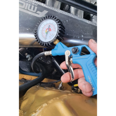 Пистолет с манометром для накачки шин HOEGERT HT4R757 Пистолет с манометром для накачки шин HOEGERT HT4R757