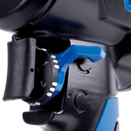 KING TONY P33431-050B Гайковерт пневматический ударный 1/2 дюйма, 678 Нм, в комплекте 3 торцевые головки