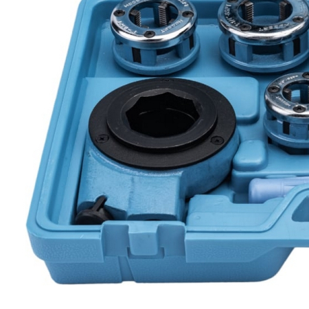 Набор клуппов для нарезания трубной резьбы 1/2"–2" HOEGERT HT1P636