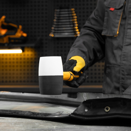 Киянка резиновая, 680 г, черно-белая, фибергласовая рукоятка, DENZEL 11103