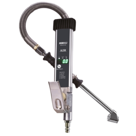 Пистолет для подкачки шин с цифровым манометром, 18 бар, KraftWell KRWTG-D2