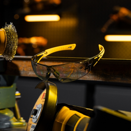 Очки защитные открытые, поликарбонатные, дымчатая линза, DENZEL 89193