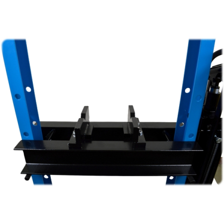 Пресс гидравлический с ручным и ножным приводом 12 т Great Wolf GW-0912F