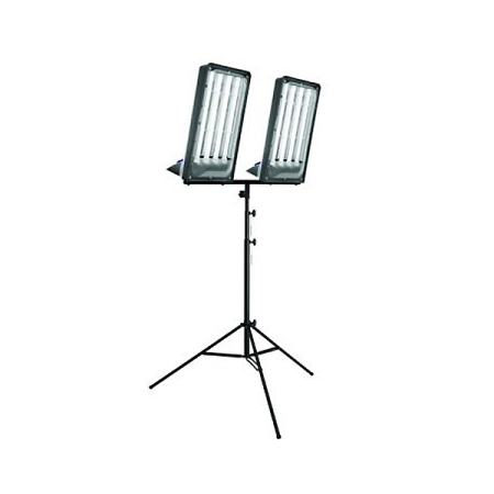 Прожектор люминесцентный 220 В 240 Вт Lena Lighting GIANT 240W Прожектор люминесцентный 220 В 240 Вт Lena Lighting GIANT 240W