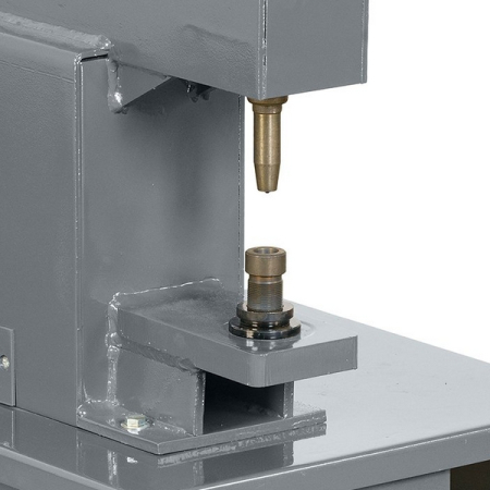 Пневматический станок для наклепки тормозных накладок KraftWell PINZZO SP