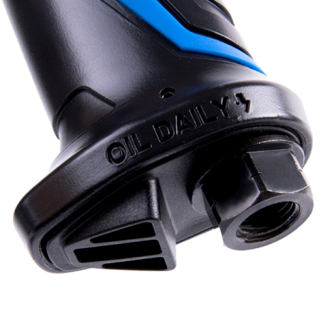 KING TONY P33431-050B Гайковерт пневматический ударный 1/2 дюйма, 678 Нм, в комплекте 3 торцевые головки