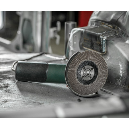 Круг шлифовальный лепестковый 125x22,4 мм G36 HOEGERT HT8D050 Круг шлифовальный лепестковый 125x22,4 мм G36 HOEGERT HT8D050