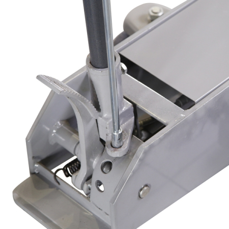 Подкатной гидравлический домкрат, 10 тонн, KRAFTWELL KRWFJ10