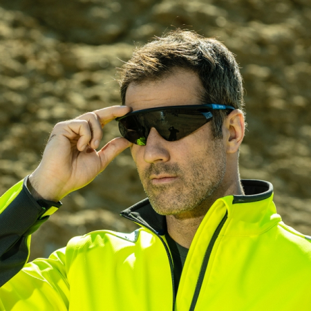 Очки защитные, стекла PC (темные), регулируемые, HOEGERT HT5K001