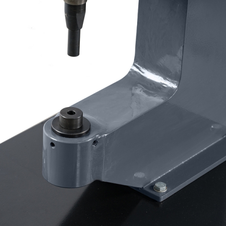 Электрогидравлический станок для клепки тормозных колодок KRAFTWELL KRW300E