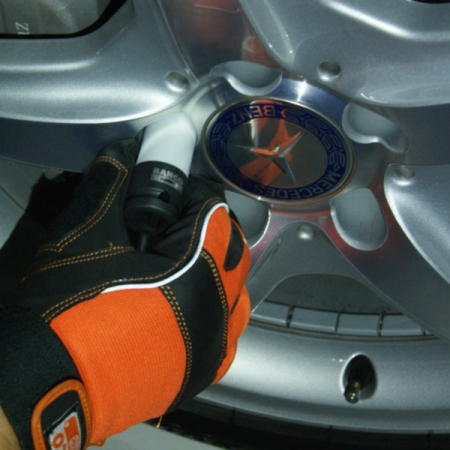 Головка торцевая ударная глубокая специальная 1/2" 17 мм для Mercedes BAHCO BWSMB17