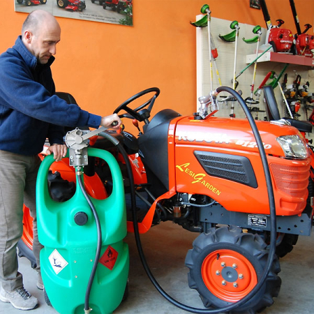 Мобильная АЗС бензиновая с ручным роторным насосом, 55 литров Emiliana Serbatoi EMB55MB