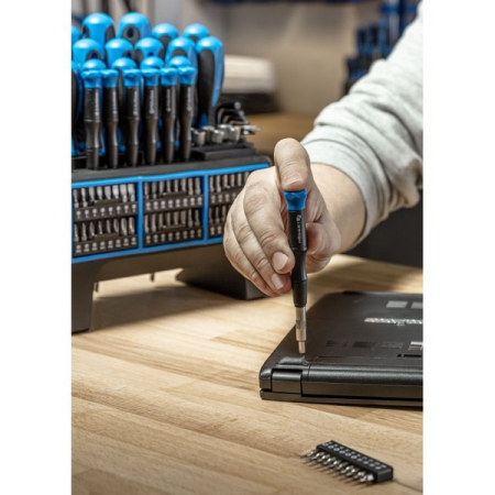 Набор отверток и бит, 114 шт, HOEGERT HT1S099